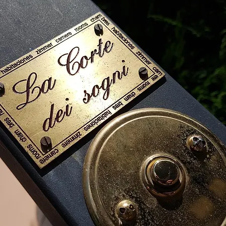 לינה וארוחת בוקר La Corte Dei Sogni מודנה