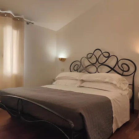 Bed & Breakfast La Corte Dei Sogni 4*