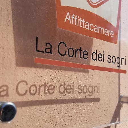 La Corte Dei Sogni לינה וארוחת בוקר 4*