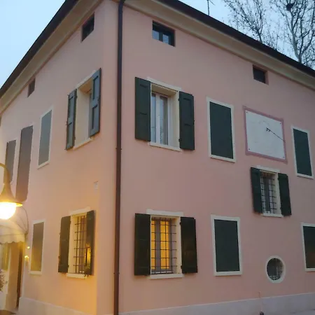 Bed & Breakfast La Corte Dei Sogni 4*