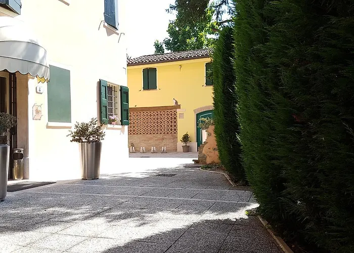 La Corte Dei Sogni 4*